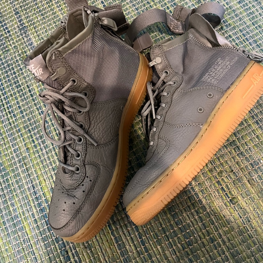 Nike SF air force 1 special field edition mid rise